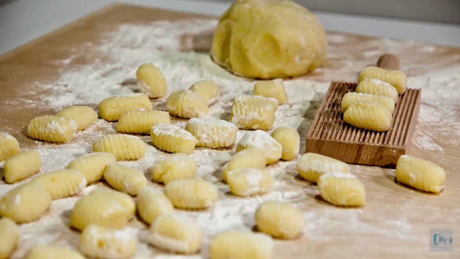 Gnocchi with fresh tuna